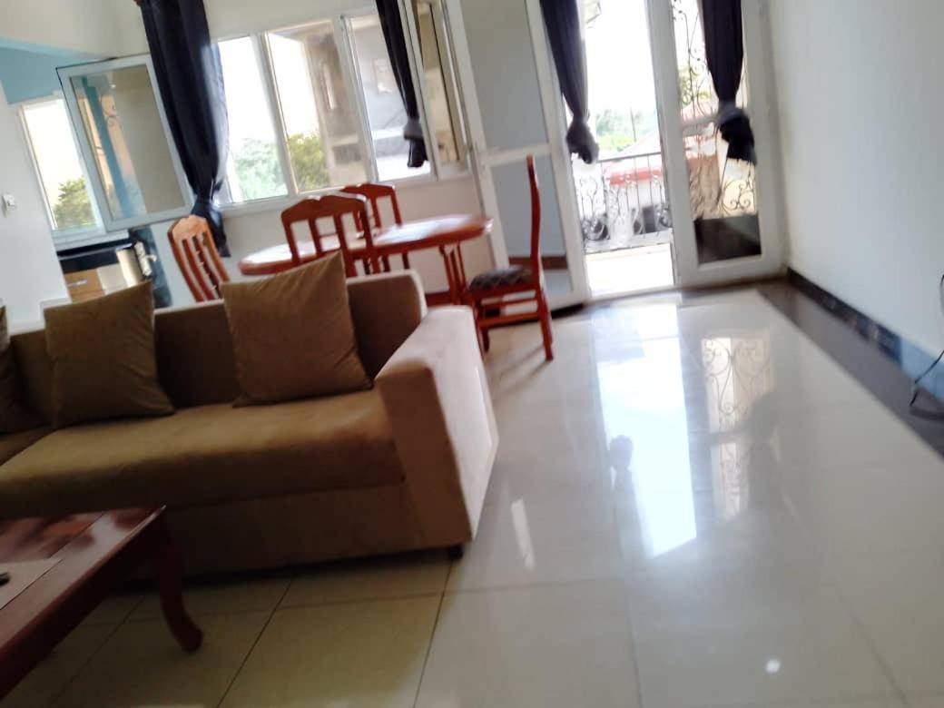 Residence Rosalie Yaoundé Zewnętrze zdjęcie
